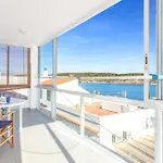 Preciosas Vistas En *
